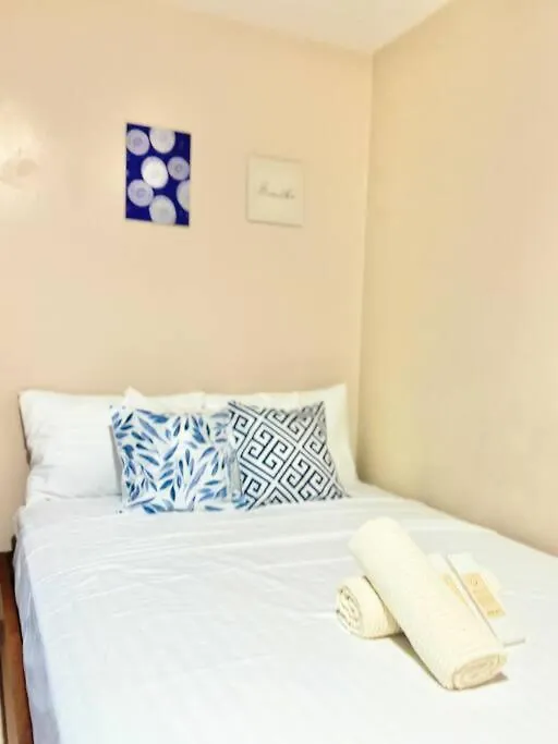 Apartment Cozi 2 Bedroom Serene Uptown Condo Grand Hyatt Bgc Manila