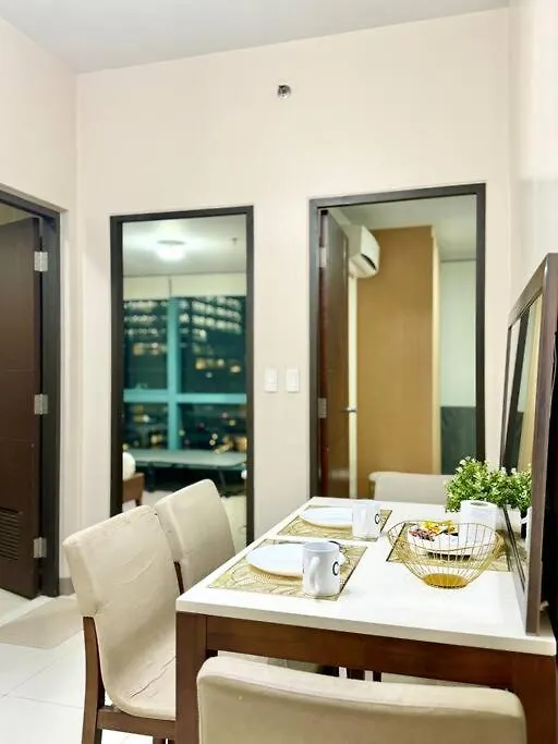 Cozi 2 Bedroom Serene Uptown Condo Grand Hyatt Bgc Manila